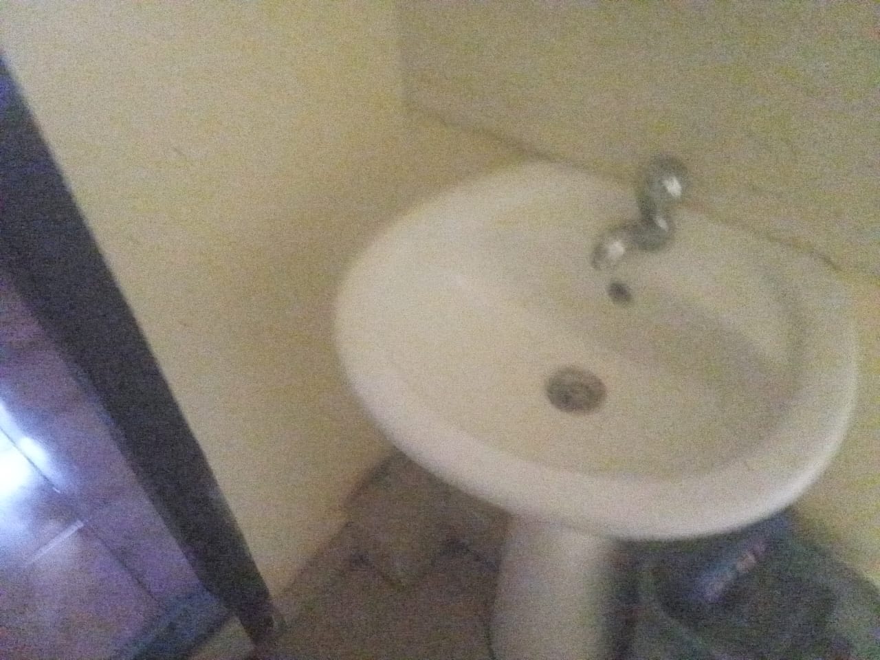 Semi Furnished 3bhk in Lichu Bagan Rd, Jaya Nagar, Khanapara, Guwahati, Assam, India for Rent